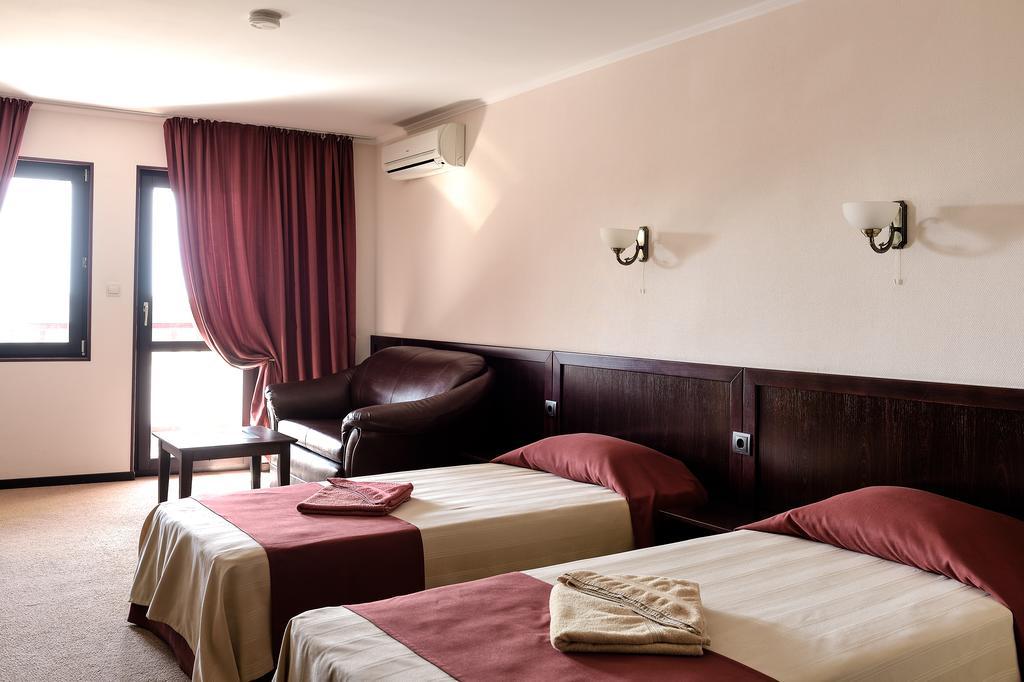 Hotel House Diona Sozopol Habitación foto